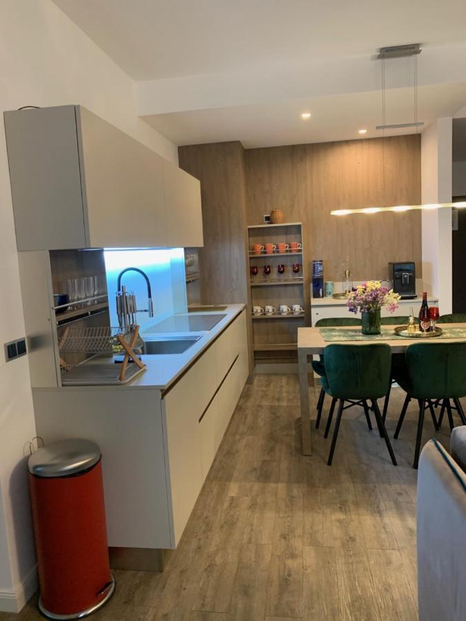 Edelweiss Apartments Silver Resort 포이아나브라소프 외부 사진